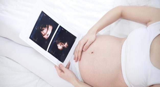 ¿Las mujeres embarazadas tienen mayor riesgo de COVID-19?