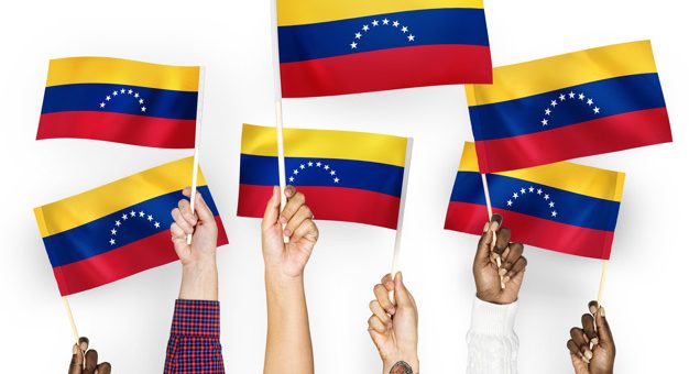 ¡Atención! Cursos de formación complementaria gratuitos para venezolanos con PEP.